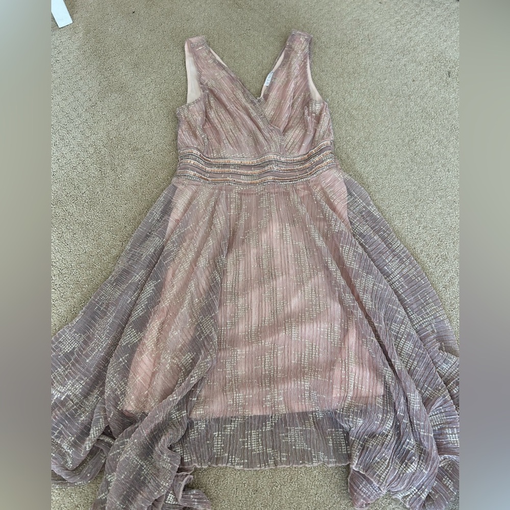 Short Venus dress light pink silver color